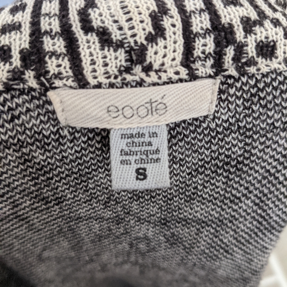 Urban Outfitters Excote Sleeveless Cardigan - Picture 4 of 4